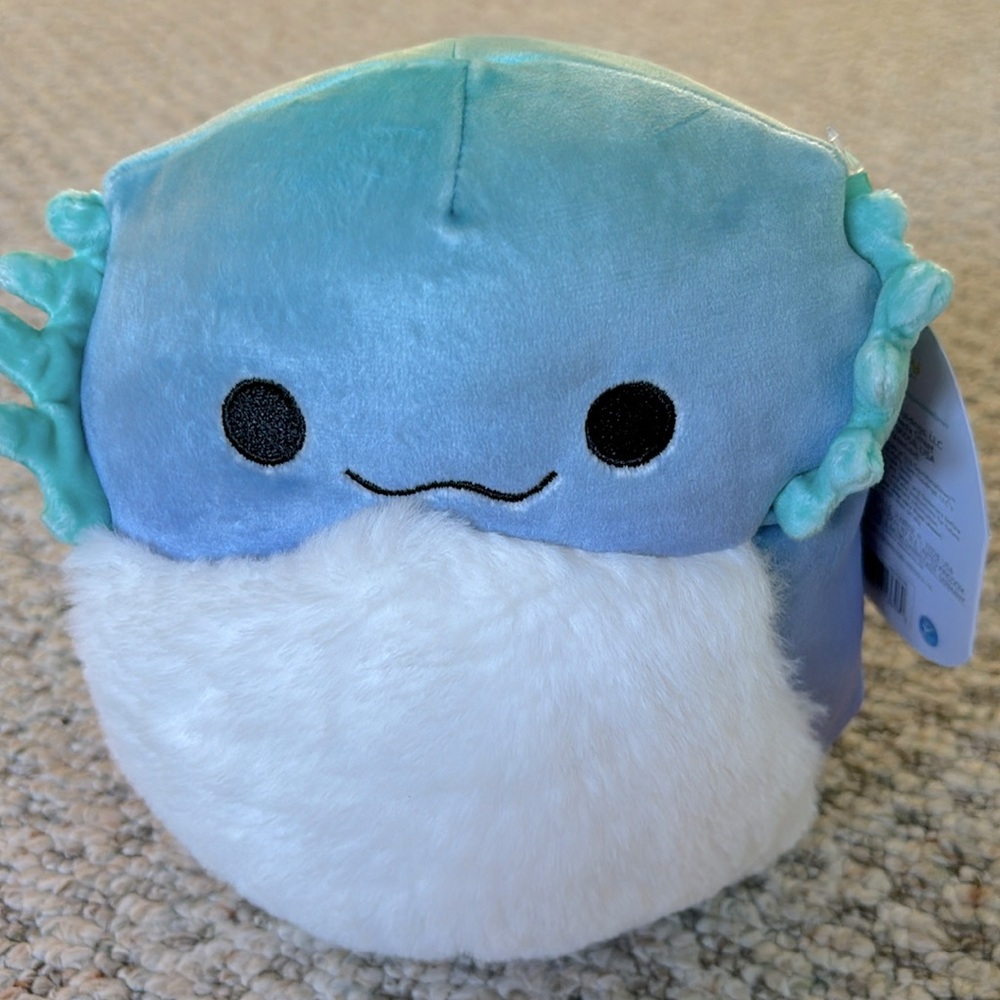 CELLA SQUISHMALLOW